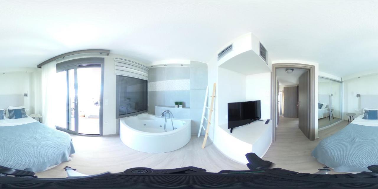 Hanioti Suite Maisonette In Front Of The Sea 外观 照片