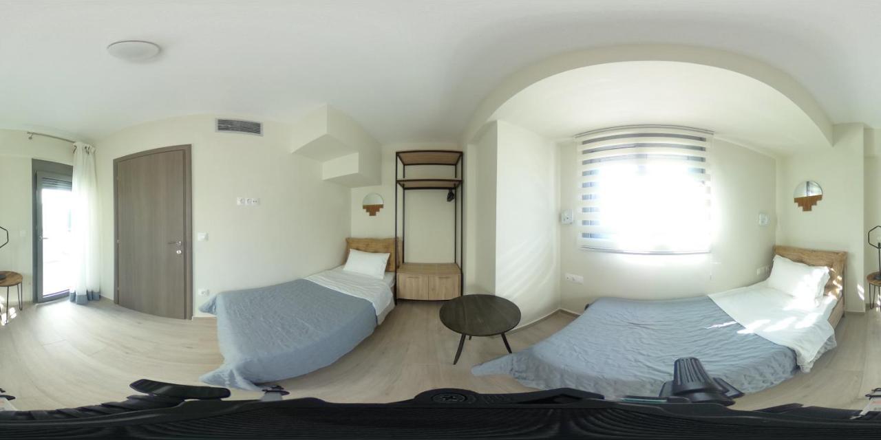 Hanioti Suite Maisonette In Front Of The Sea 外观 照片