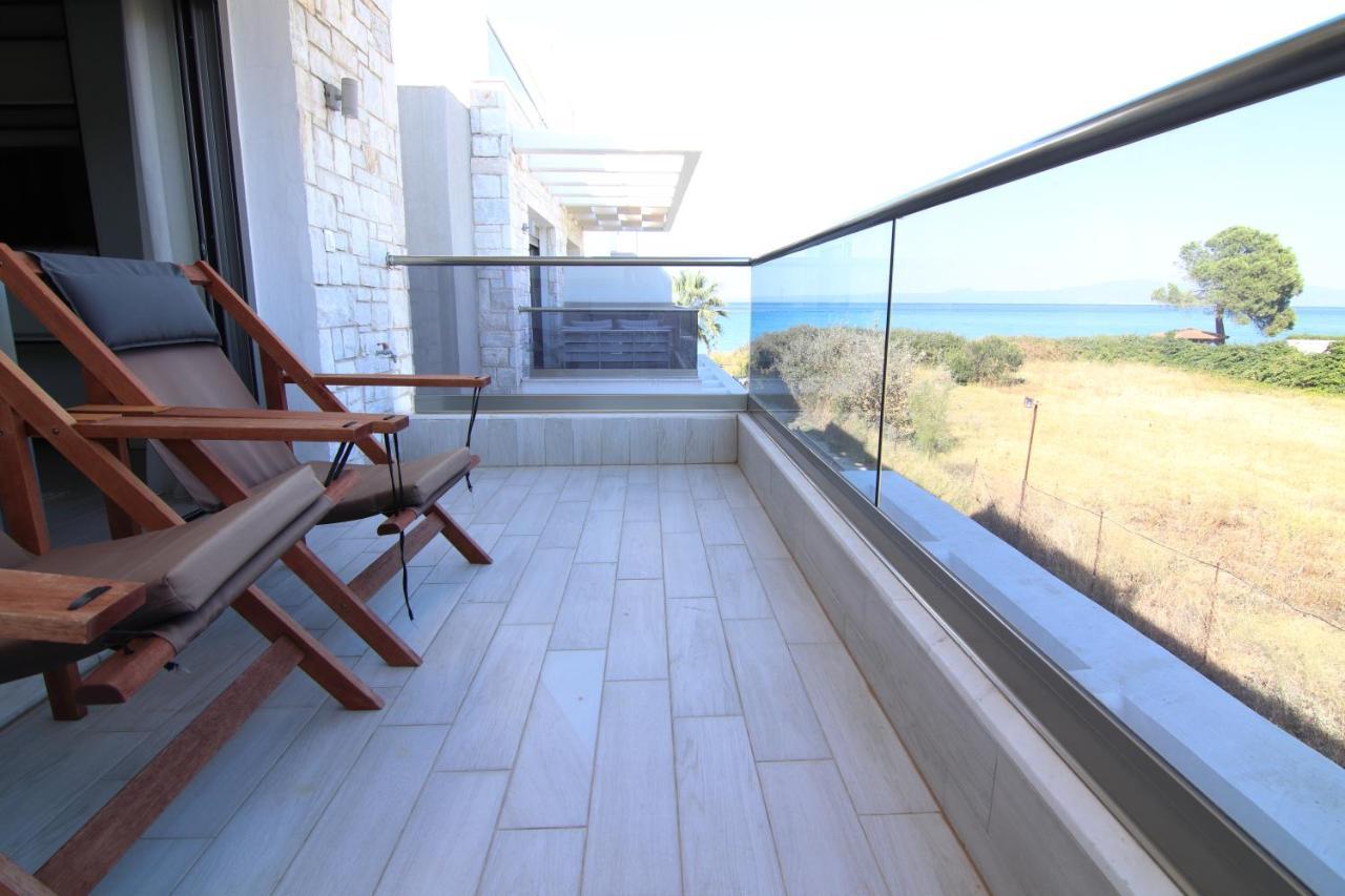 Hanioti Suite Maisonette In Front Of The Sea 外观 照片