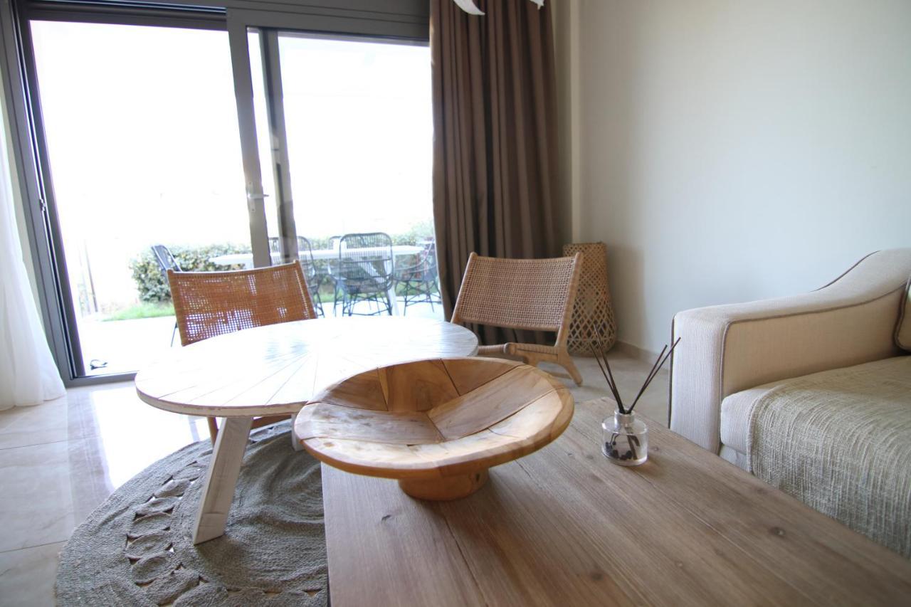 Hanioti Suite Maisonette In Front Of The Sea 外观 照片