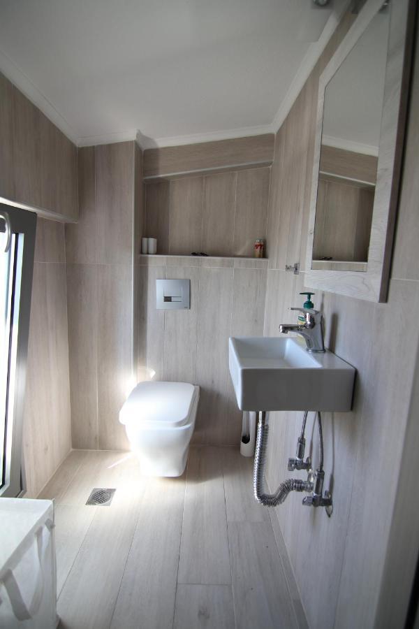 Hanioti Suite Maisonette In Front Of The Sea 外观 照片