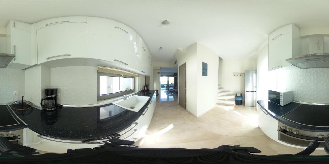 Hanioti Suite Maisonette In Front Of The Sea 外观 照片